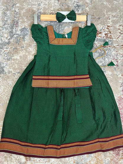 Classic Khan Parkar Polka Green