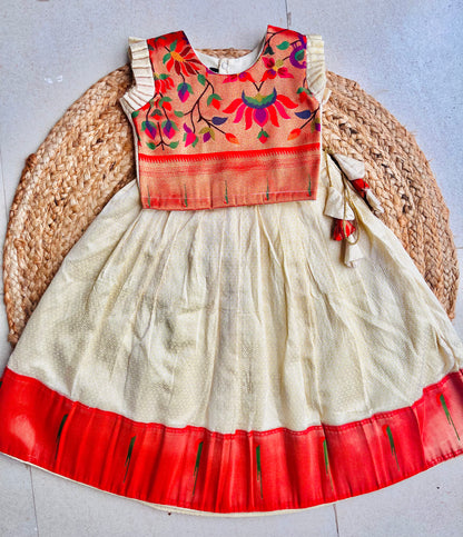 Khan-Paithni Fusion Parkar Polka(Pearl White)